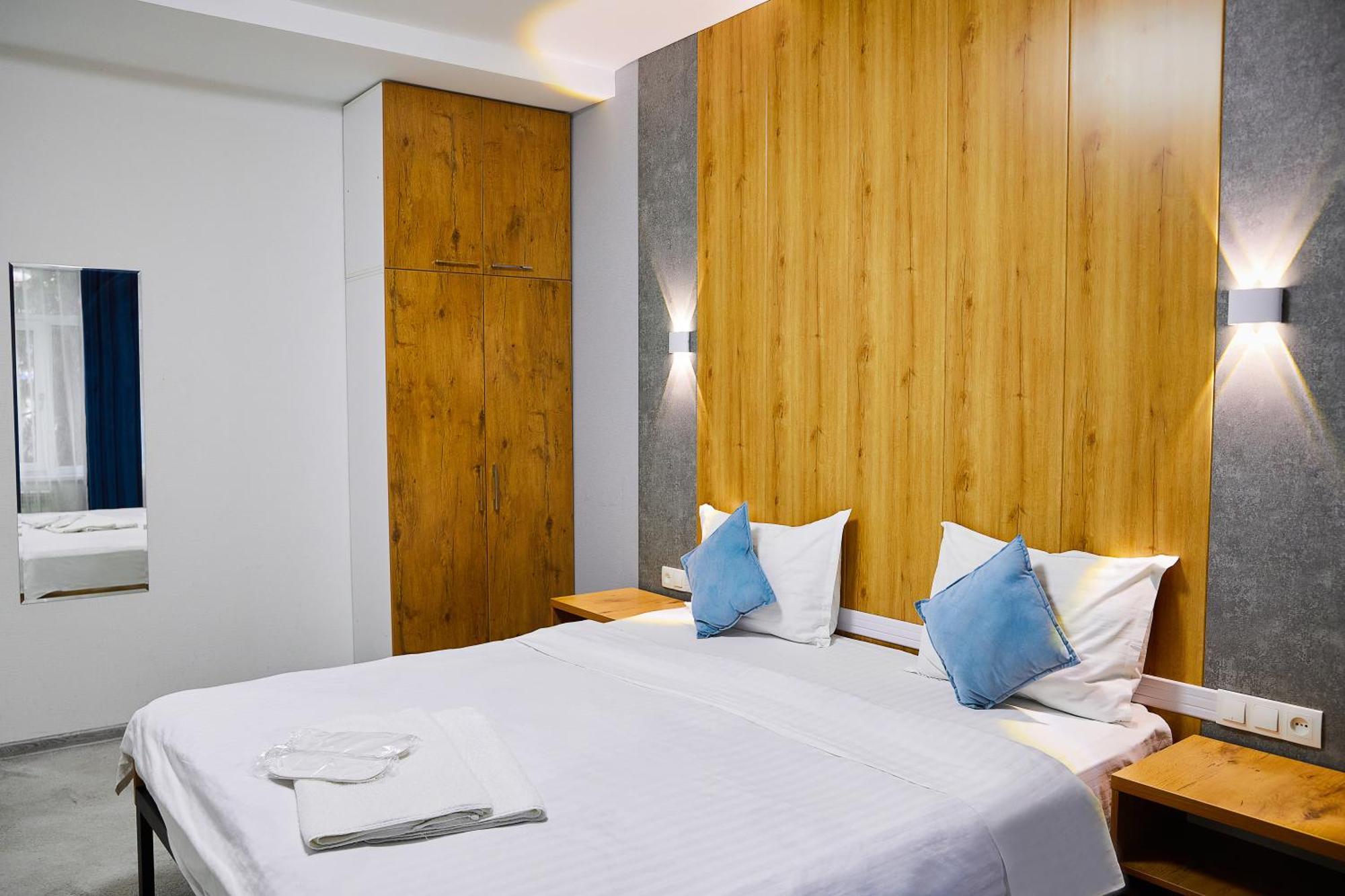 Art Plaza Hotel Tashkent Esterno foto