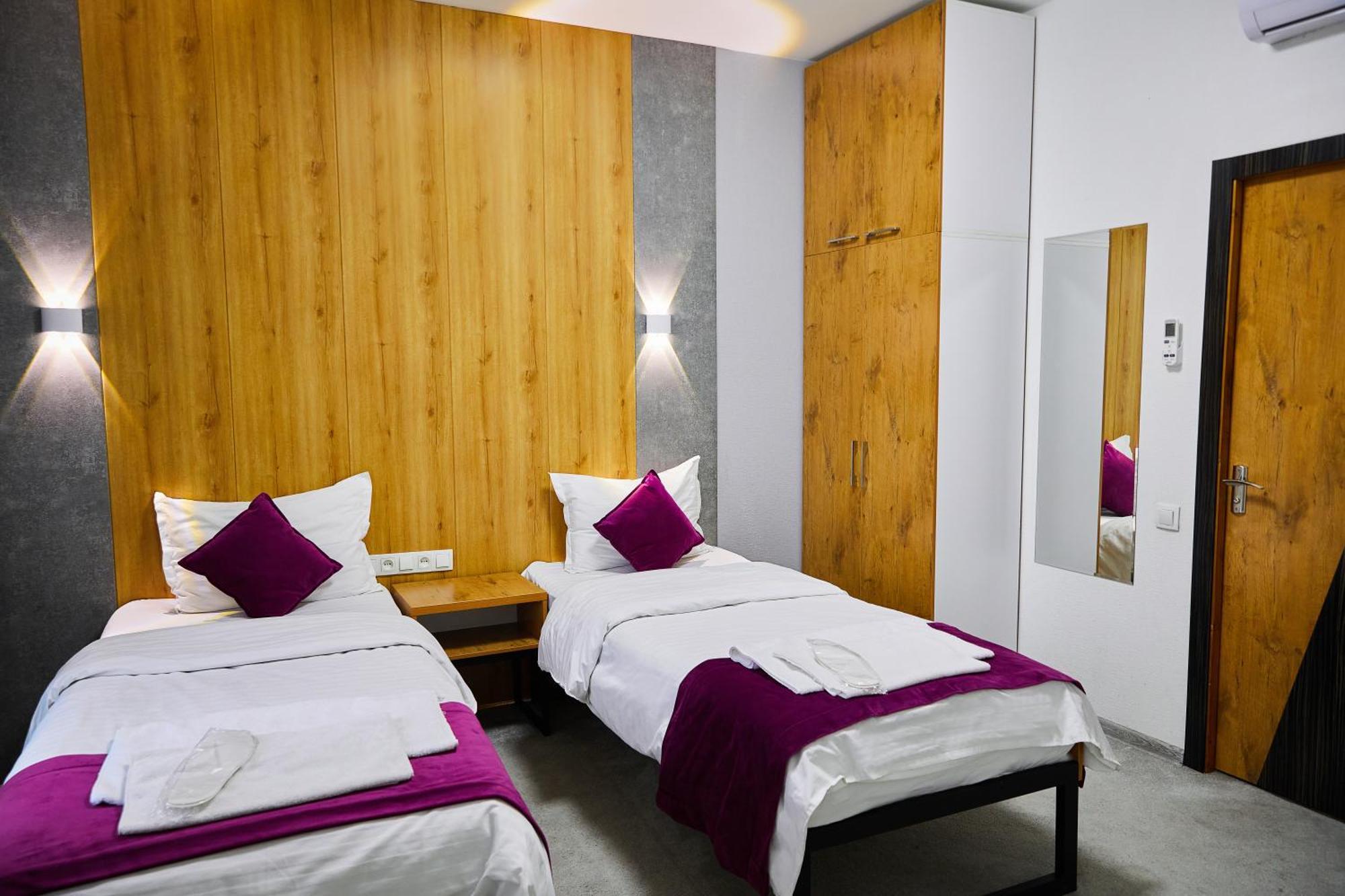 Art Plaza Hotel Tashkent Esterno foto