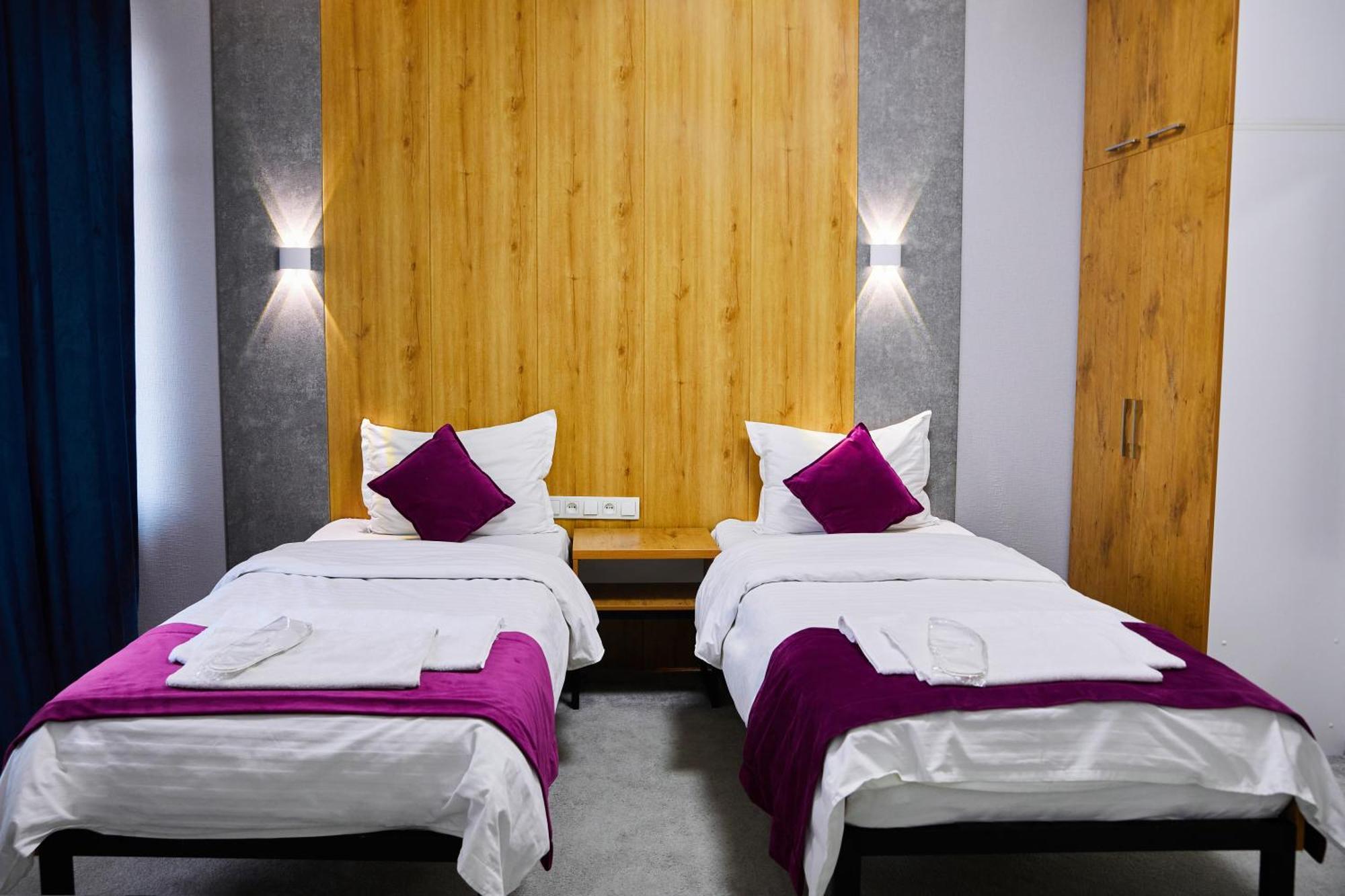 Art Plaza Hotel Tashkent Esterno foto