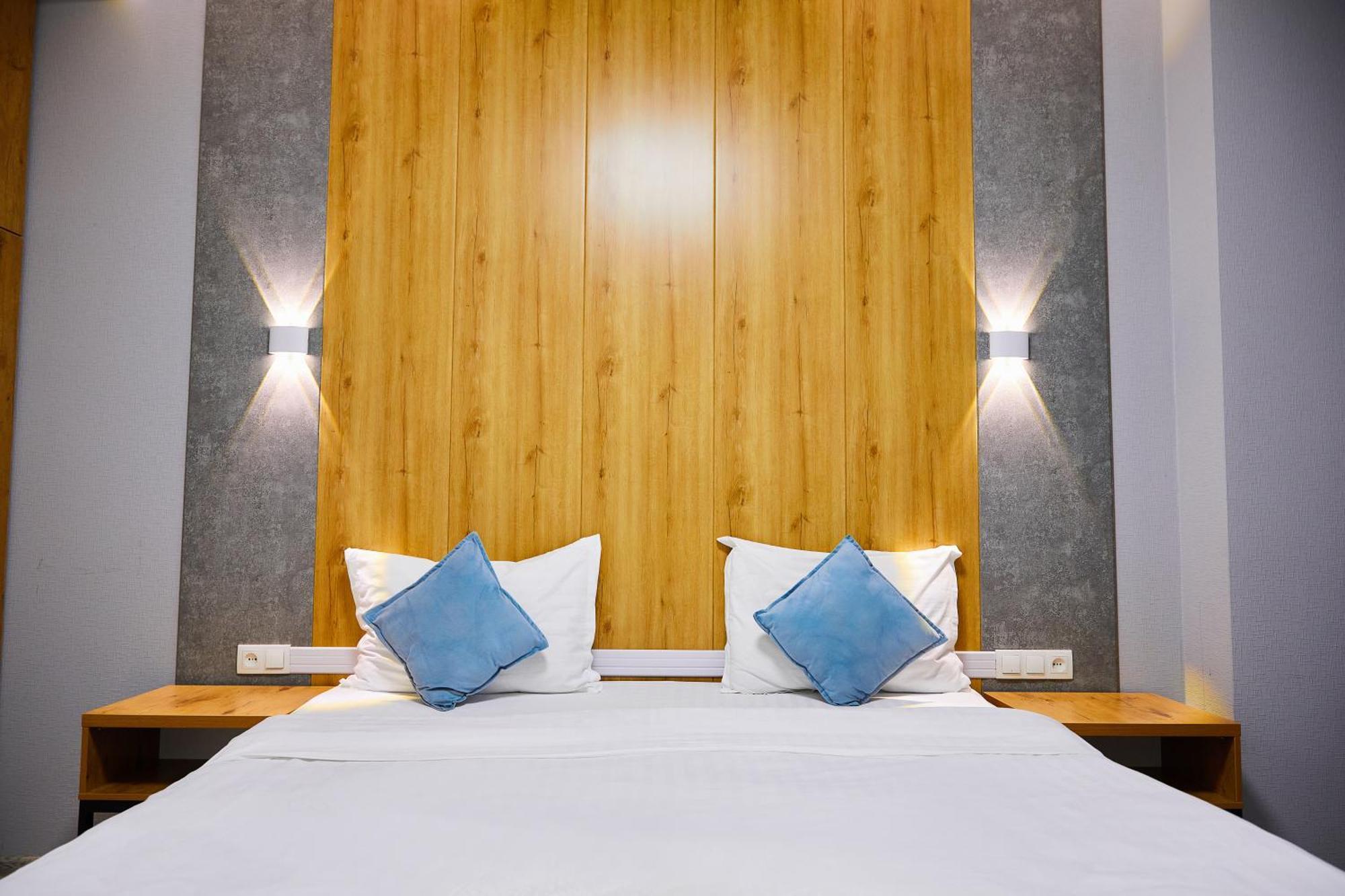 Art Plaza Hotel Tashkent Esterno foto